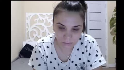 Snapshot of lorragrey chatting on 01-05-25, 05:20 LorraGrey online show from 01-05-25, 05:20