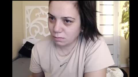 Snapshot of lorragrey chatting on 01-07-25, 05:54 LorraGrey online show from 01-07-25, 05:54