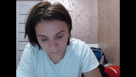 Snapshot of lorragrey chatting on 10-06-25, 02:42 LorraGrey online show from 10-06-25, 02:42