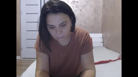 Snapshot of lorragrey chatting on 10-19-25, 03:29 LorraGrey online show from 10-19-25, 03:29