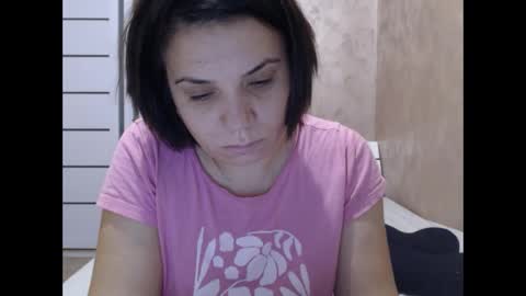 Snapshot of lorragrey chatting on 10-27-25, 03:21 LorraGrey online show from 10-27-25, 03:21
