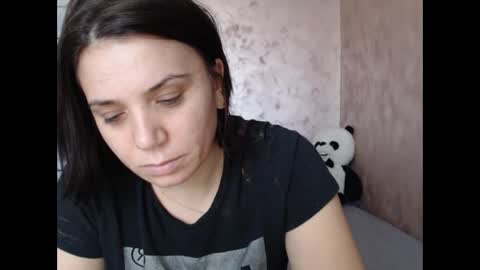 Snapshot of lorragrey chatting on 10-31-25, 01:01 LorraGrey online show from 10-31-25, 01:01