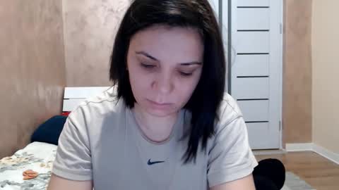 LorraGrey online show from 01-14-26, 05:02