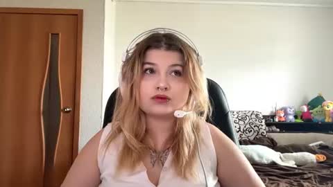 Stasha online show from 07-14-26, 02:05