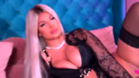 Snapshot of lorryskye chatting on 11-24-25, 04:34 Lorry online show from 11-24-25, 04:34