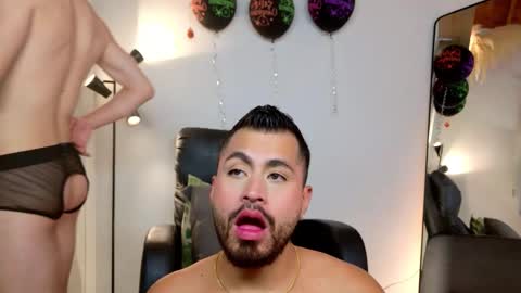 Snapshot of los_juanes chatting on 03-01-26, 11:51 JUAN JUAN online show from 03-01-26, 11:51