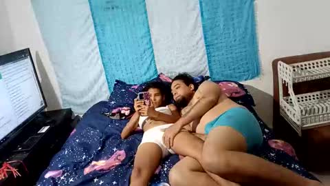 Snapshot of losexoticos01 chatting on 03-13-26, 03:35 losexoticos01 online show from 03-13-26, 03:35