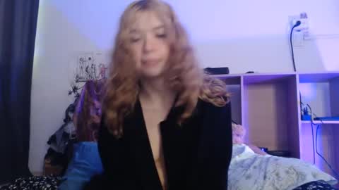 Snapshot of lostcausenef chatting on 10-07-25, 04:26 nefisa nef online show from 10-07-25, 04:26