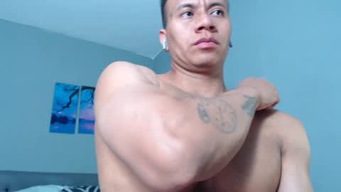 Snapshot of lothbrok_strong chatting on 01-31-25, 01:54 lothbrok online show from 01-31-25, 01:54