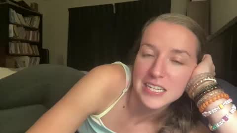 Snapshot of lothlori chatting on 11-18-25, 02:50 lothlori online show from 11-18-25, 02:50