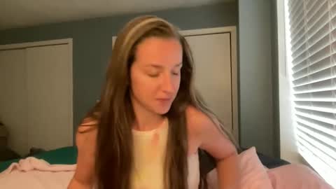 lothlori online show from 04-20-26, 11:06