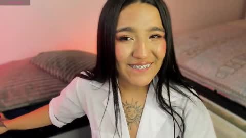 lottie_fox online show from 02-18-26, 03:24