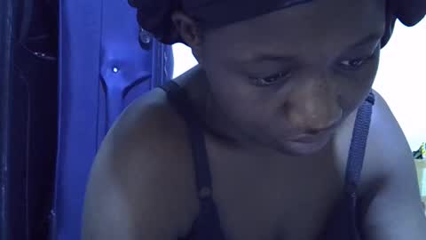 lotty_lavilla online show from 11-23-25, 10:26