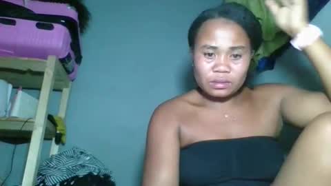 louane98 online show from 03-01-26, 03:25