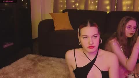 Riley online show from 09-24-25, 06:55