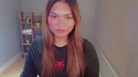Snapshot of louheart chatting on 12-04-24, 05:00 Sweet online show from 12-04-24, 05:00