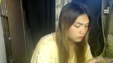 Snapshot of louheart chatting on 12-09-24, 05:07 Sweet online show from 12-09-24, 05:07