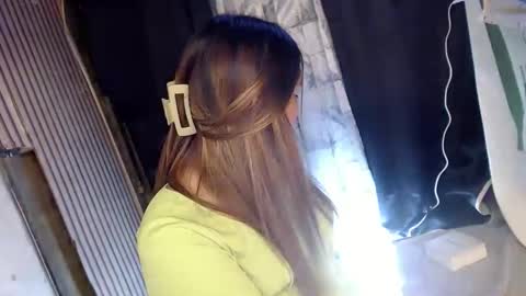 Snapshot of louheart chatting on 12-16-24, 03:22 Sweet online show from 12-16-24, 03:22