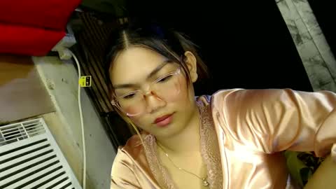 Snapshot of louheart chatting on 01-04-25, 01:52 Sweet online show from 01-04-25, 01:52