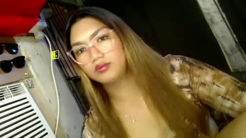 Snapshot of louheart chatting on 01-08-25, 06:52 Sweet online show from 01-08-25, 06:52