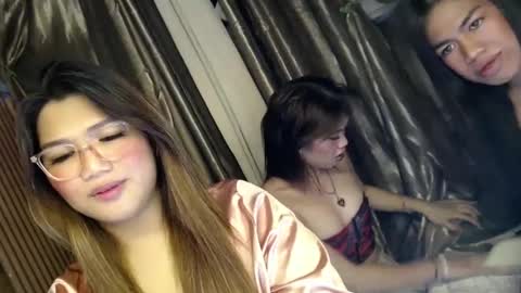Snapshot of louheart chatting on 03-03-25, 09:33 Sweet online show from 03-03-25, 09:33