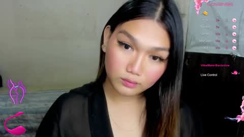 Snapshot of louheart chatting on 10-02-25, 06:48 Sweet online show from 10-02-25, 06:48