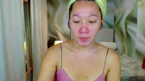 Snapshot of louie_sexy chatting on 02-24-25, 07:22 Cathy online show from 02-24-25, 07:22