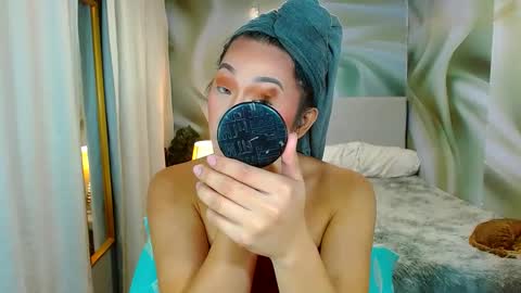 Snapshot of louie_sexy chatting on 02-26-25, 04:36 Cathy online show from 02-26-25, 04:36