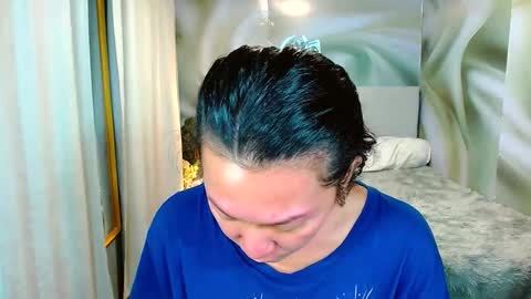 Snapshot of louie_sexy chatting on 02-28-25, 12:42 Cathy online show from 02-28-25, 12:42