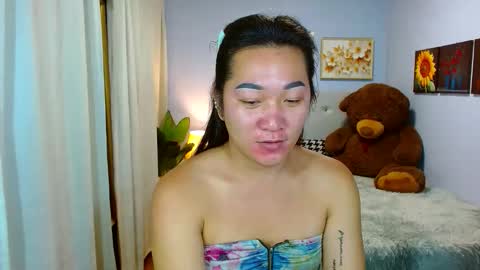 Snapshot of louie_sexy chatting on 10-23-25, 10:36 Cathy online show from 10-23-25, 10:36