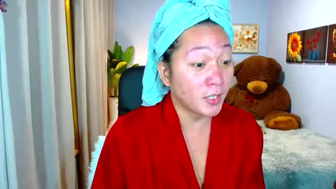 Snapshot of louie_sexy chatting on 11-13-25, 02:16 Cathy online show from 11-13-25, 02:16