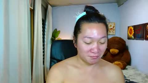 Snapshot of louie_sexy chatting on 01-06-26, 07:12 Cathy online show from 01-06-26, 07:12