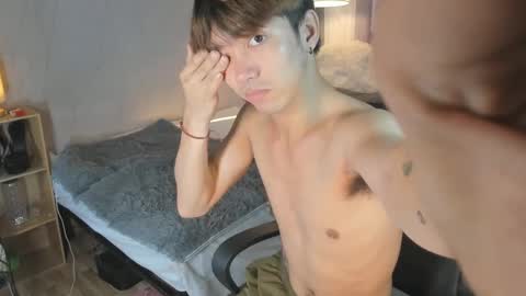 Snapshot of louieismy_name chatting on 12-27-24, 02:25 ignot ursh online show from 12-27-24, 02:25