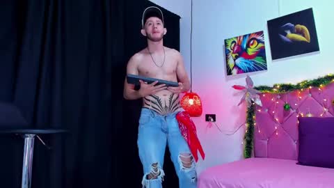 OF louis bcasta1 online show from 12-19-24, 11:07