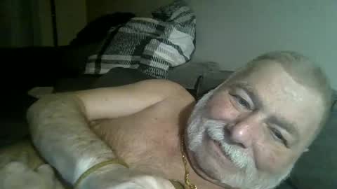 Snapshot of louis_chokdee chatting on 01-31-25, 08:01 louis_chokdee online show from 01-31-25, 08:01