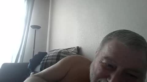 Snapshot of louis_chokdee chatting on 03-07-25, 04:22 louis_chokdee online show from 03-07-25, 04:22