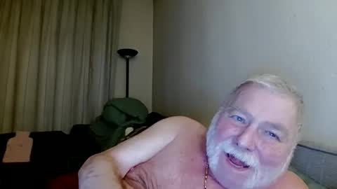 Snapshot of louis_chokdee chatting on 12-05-25, 06:04 louis_chokdee online show from 12-05-25, 06:04