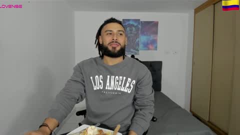 louis_marley_ online show from 12-18-24, 01:15