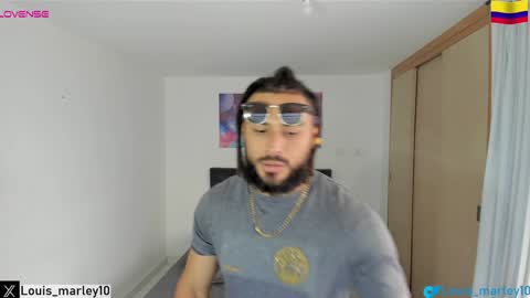 louis_marley_ online show from 01-01-25, 10:24