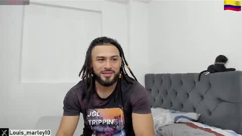 louis_marley_ online show from 06-12-26, 07:35