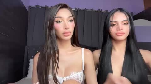 Snapshot of louiseelizabeth chatting on 10-20-25, 05:41 samantha online show from 10-20-25, 05:41