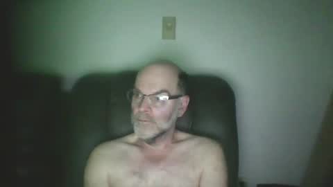 louism13 online show from 10-27-25, 03:32