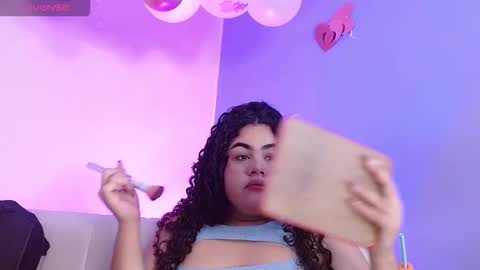 lourdes_moon22 online show from 12-04-25, 12:25