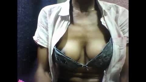 lovaelisa online show from 11-02-25, 02:47