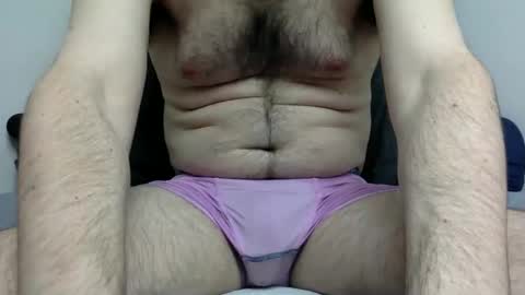 Snapshot of love_a_big_booty chatting on 04-29-26, 02:37 love_a_big_booty online show from 04-29-26, 02:37