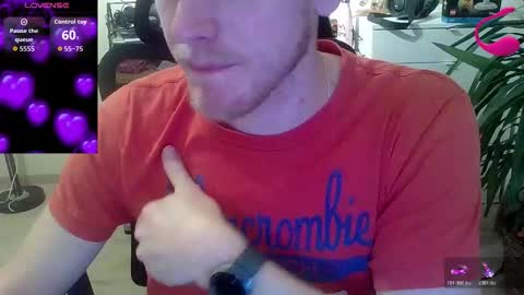 Snapshot of love_bert chatting on 03-08-26, 09:40 Love bert online show from 03-08-26, 09:40