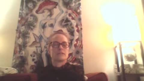 Snapshot of love_blooms chatting on 03-17-26, 06:06 love_blooms online show from 03-17-26, 06:06