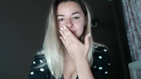 Snapshot of love_dom_meg chatting on 11-01-25, 07:10 Megane online show from 11-01-25, 07:10