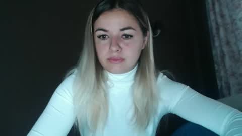 Snapshot of love_dom_meg chatting on 11-04-25, 08:13 Megane online show from 11-04-25, 08:13