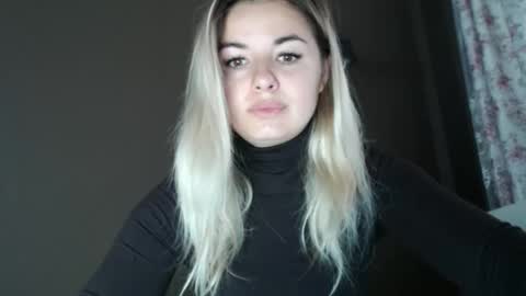 Snapshot of love_dom_meg chatting on 11-05-25, 07:52 Megane online show from 11-05-25, 07:52